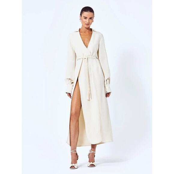 Alexis Ivory Shey Satin Side Slits Crepe Style V-Neckline Dress size XS - Picture 2 of 11